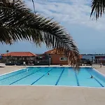 A Le Barcares, 4 Couchages, Terrasse, Parking, Piscine Et Activites Sportives - Fr-1-195-23 公寓