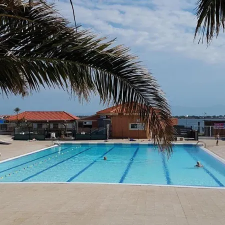 A Le Barcares, 4 Couchages, Terrasse, Parking, Piscine Et Activites Sportives - Fr-1-195-23 Apartment